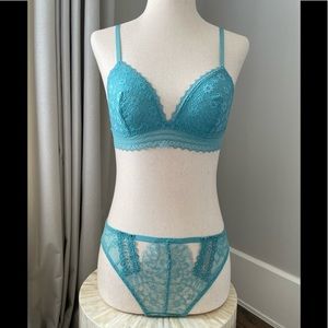 ❤️ NEW NVR WORN LACY SEAGREEN BRALETTE & PANTY SET!😍